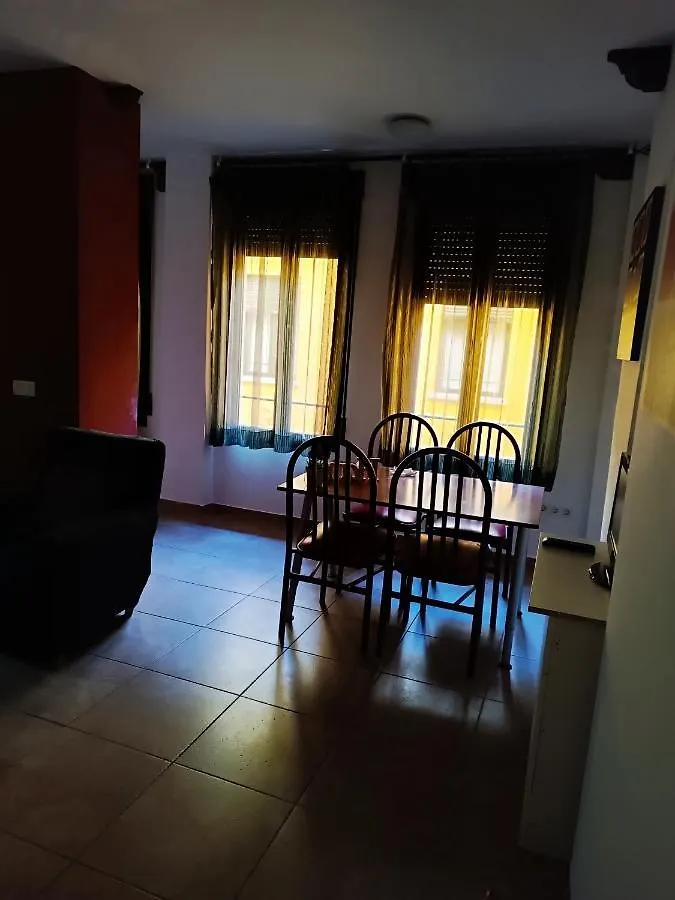 Apartamento Corrala De San Anton. Corral Del Carbon Granada